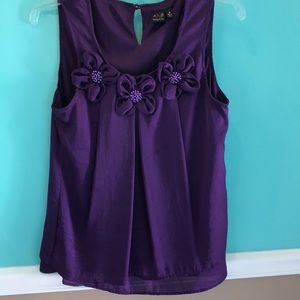 Plum beaded neckline sleeveless blouse, Medium